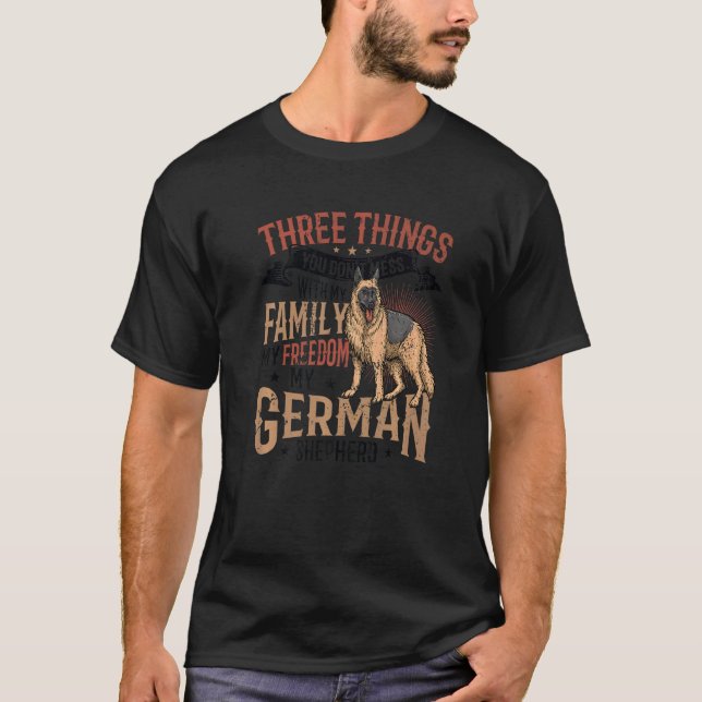 Rör Inte Min Schäferhund T Shirt (Framsida)