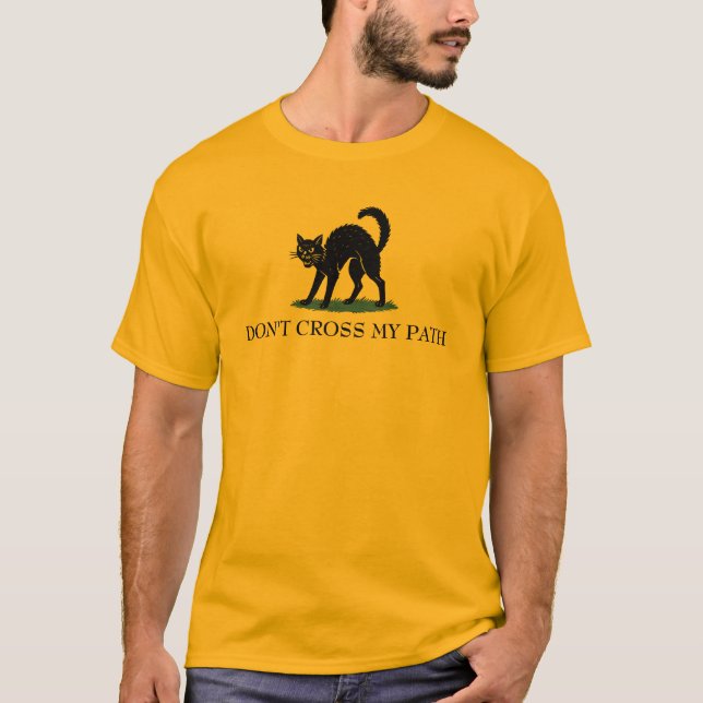 Rör Inte Min Väg Katt Gadsden Flagga Parodi T Shirt (Framsida)
