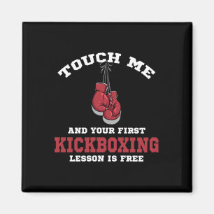 Rör mig och din första kickboxningslektion är grat magnet