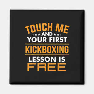 Rör mig och din första kickboxningslektion är grat magnet