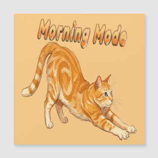 Rörelseläge Orange Tabby Katt som sträcker sig Rol
