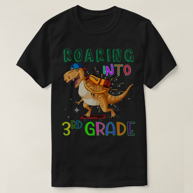 Rörlig in i tredje Klass: Skating Dinosaur Tillbak T Shirt (Design framsida)