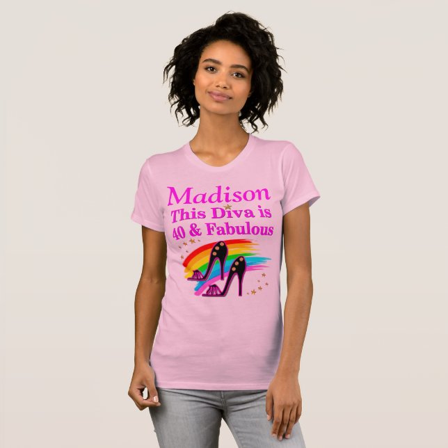 ROSA 40 & FABULÖS PERSONLIG 40 YRS GAMLA T SHIRT (Hel framsida)
