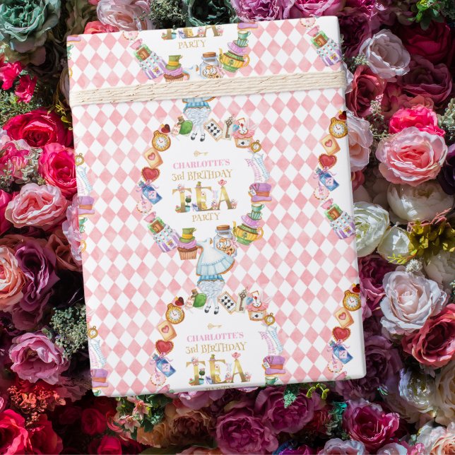 Rosa Alice i Underlandet 3-års födelsedag   Presentpapper (Skapare uppladdad)