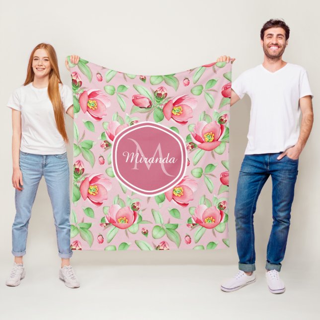 Rosa äppelblommonogram fleecefilt (På plats)
