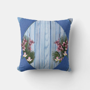 Rosa Arty Flowers på Blue-wood-Fabric struktur Kudde