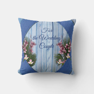 Rosa Arty Flowers på Blue-wood-Fabric struktur Kudde