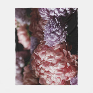 Rosa Aster Bouquet: Baroque Lighting. Fleecefilt