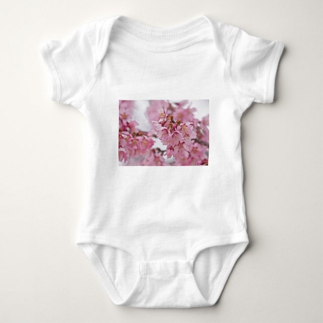 Rosa av Bleken för Blommar av Sakura Cherry  T-shirt (Framsida)