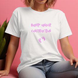 Rosa av fingeravtryck av humant gravid t shirt