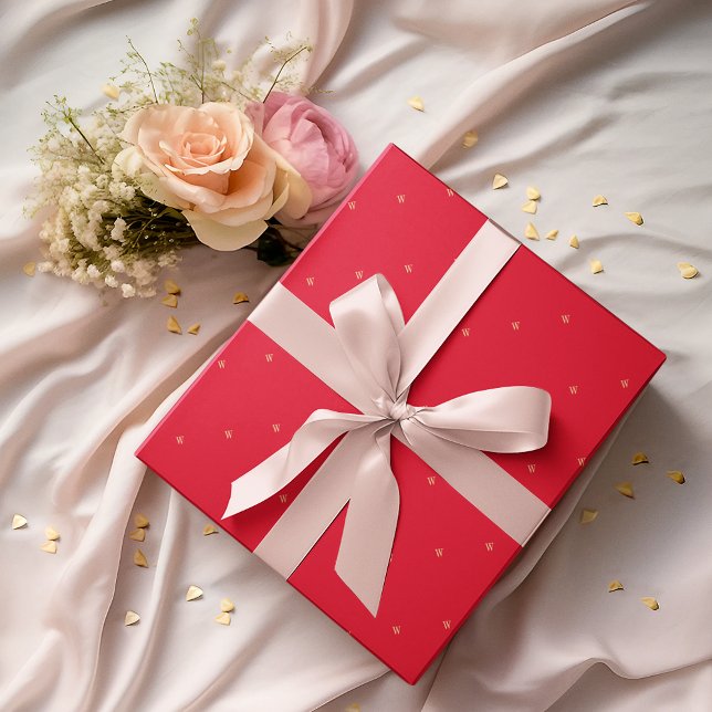 Rosa av födelsedag Monogram Initial Gift Wrapping  Presentpapper (Birthday Pink Monogram Initial Gift Wrapping Paper)