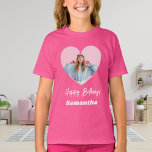 Rosa av foto hjärta namn födelsedag t shirt<br><div class="desc">Anpassa och lägg till ett namn och ett foto i hjärtformade ram. Vit text.</div>
