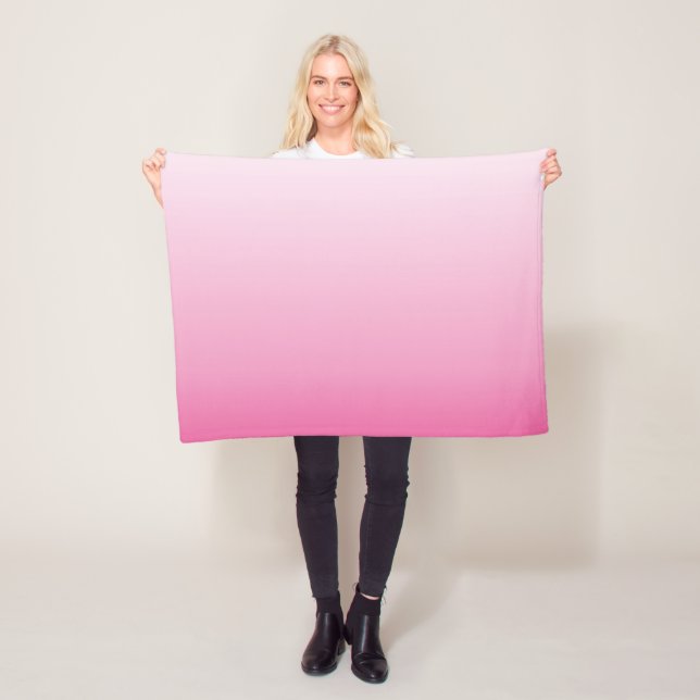 rosa av gigantisk dammig körsbärsfärs i ro fleecefilt (På plats)