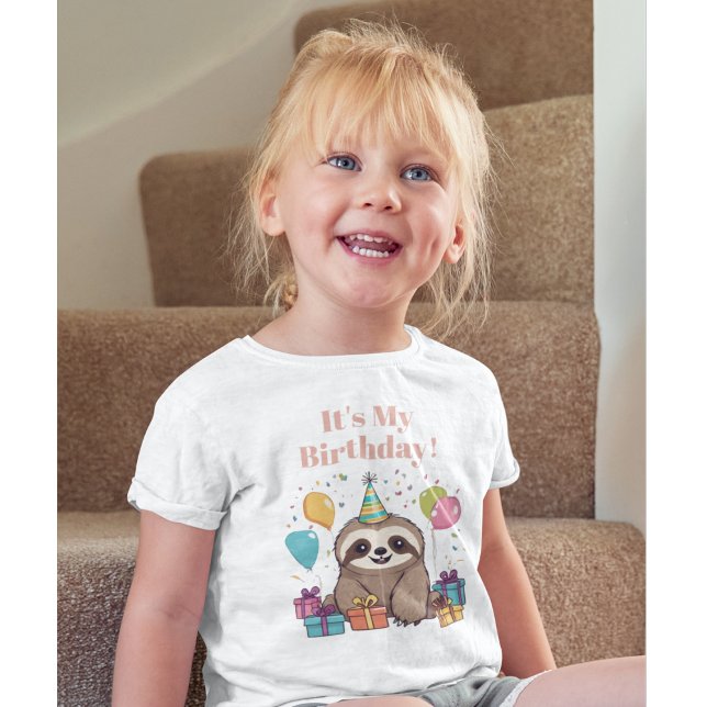 Rosa av Personligen Grattis på födelsedagen med gy T Shirt (It's My Birthday! A sweet sloth birthday shirt.)