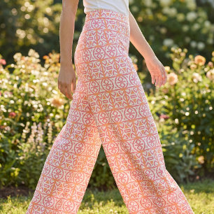 Rosa av stametnisk Orange Geometric Mönster Tyg