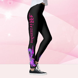 Rosa Baby Dragon Ditt namn i Gotham Script Black Leggings