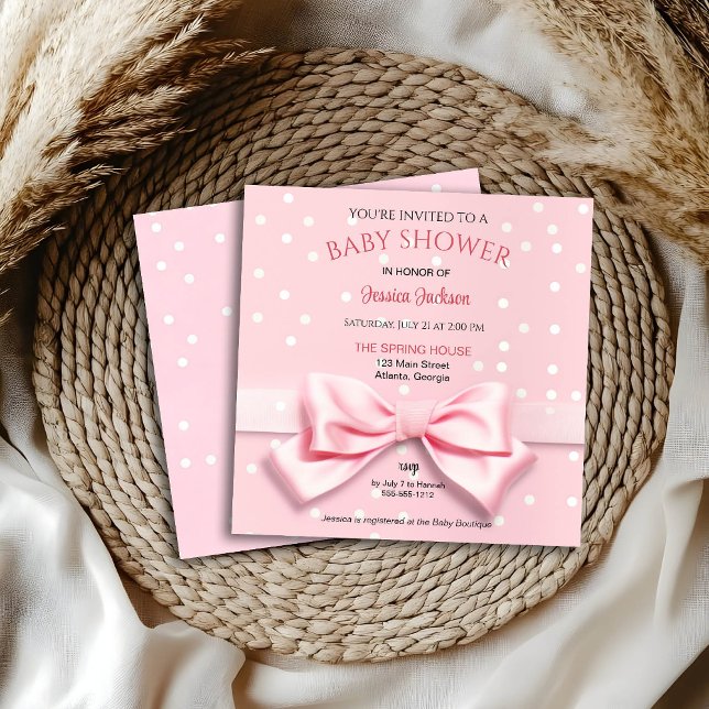 Rosa babyflicka med prickig fyrkant meddelande (Skapare uppladdad)