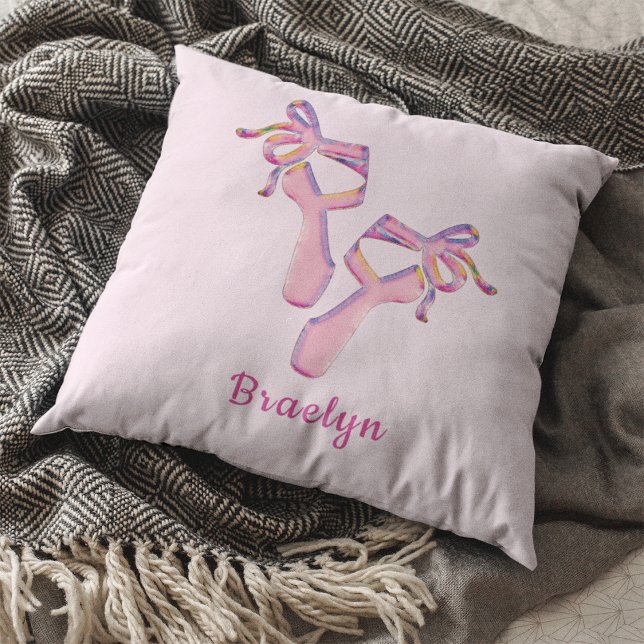 Rosa Ballerina Tofflor Elegant Dance Art Kudde (Modern Pink Ballerina Dance Shoes Throw Pillow)