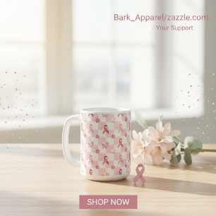 Rosa band bröstcancermedvetande rutig kaffemugg