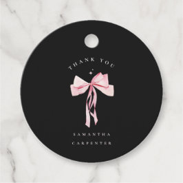 Rosa band fotot svart bakgrund elegant examen gåvor etiketter