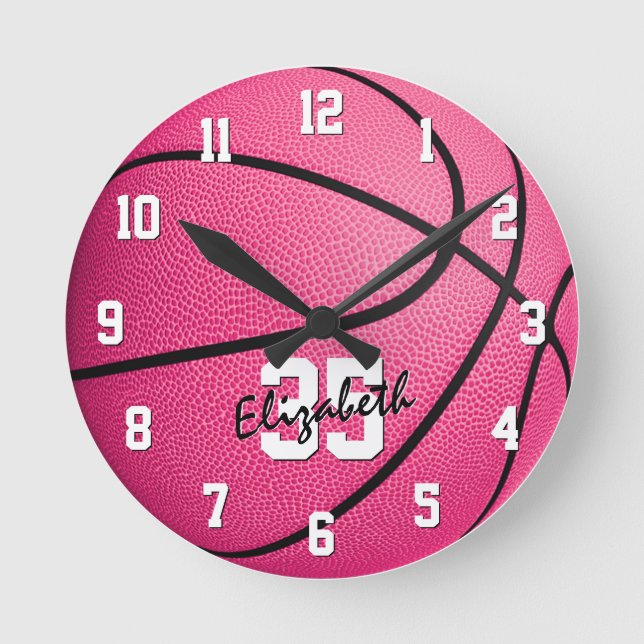 Rosa basketbollsflickor rumsdekaler personlig rund klocka (Framsida)