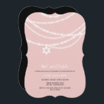 Rosa Bat mitzvah Sparkles Star av David Inbjudan<br><div class="desc">Rosa Bat mitzvah Sparkles Star of David Religiösa Call Card for Girls. Den här moderna och snyggt-religiösan med platta kort har chic med mousserande prydnadssträngar av ljus som passar på framsidan och som förskönas med en enkel stjärna av levande ikon. Det finns många variationer i färg av detta mönster i...</div>