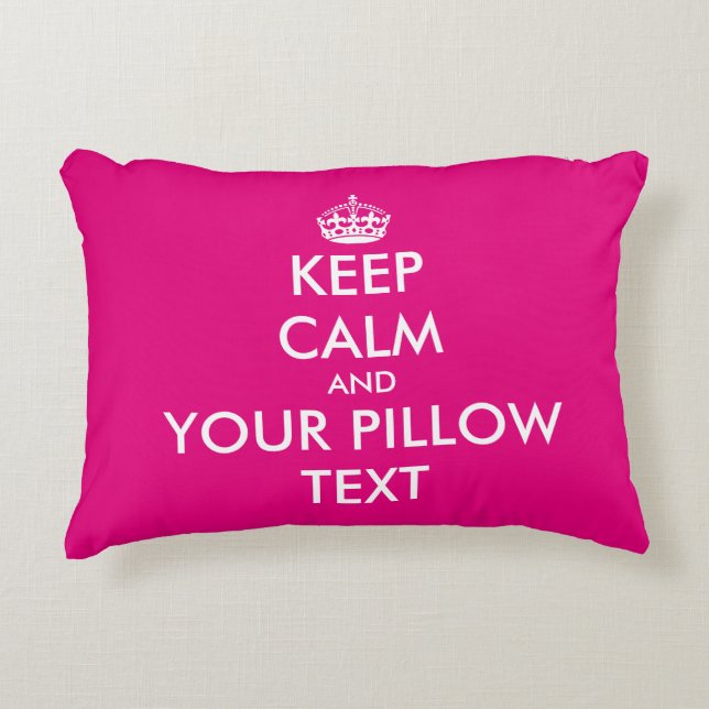 Rosa behålla lugn och din text är rolig, packad prydnadskudde (Framsidan)