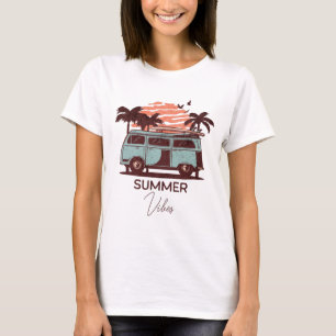 Rosa & Blå Retro Solnedgång Sommar Vibes Typografi T Shirt