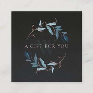 ROSA BLACK FOLIAGE INITIAL WREATH GIFT CERTIFICATE FYRKANTIGT VISITKORT