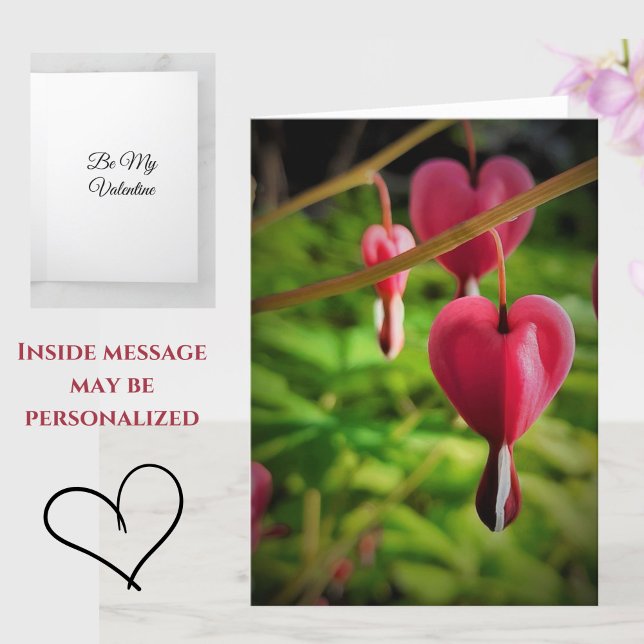 Rosa Bleeding Heart Flowers Alla hjärtans dag Kort (A romantic bleeding heart flowers Valentine's Day card for you to personalize.)