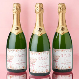 Rosa blomblad och Prosecco-rosnad bröllopsdusch