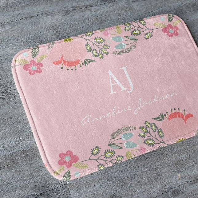 Rosa blommig flickig monogramnamn personlig badrumsmatta (Skapare uppladdad)