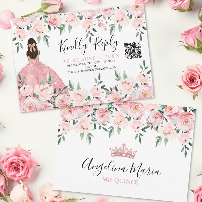Rosa Blommig Quinceanera QR-kod RSVP OSA Kort (Blush Pink Floral Quinceanera QR Code RSVP)