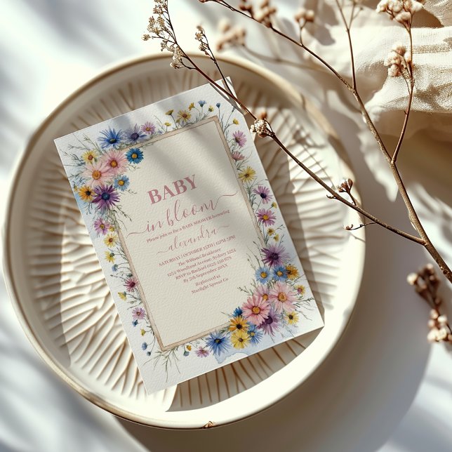  Rosa Blommigt Baby i blobduschar Inbjudningar (Skapare uppladdad)