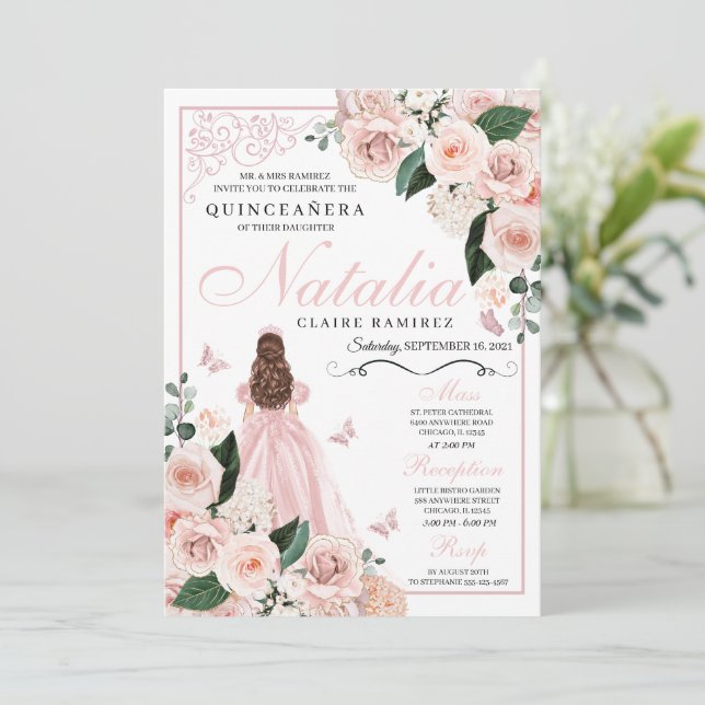  Rosa Blommigt Princess Quinceanera Inbjudningar (Stående Fram)