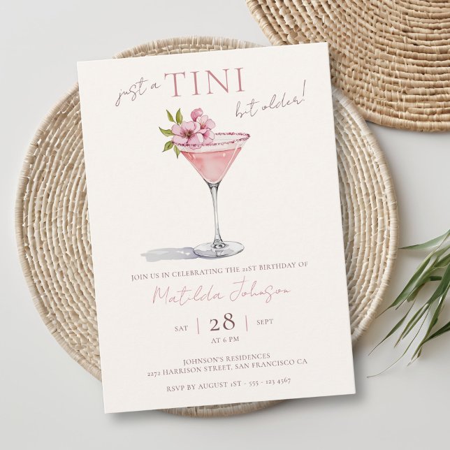 Rosa Blommigt Tini Bit äldre 21:a födelsedagen Inbjudningar (Pink Floral Tini Bit Older 21st Birthday Invitation)