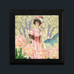 Rosa Blommigt Victorian Woman ReEmergency Minnesask<br><div class="desc">En rik elegant Viktorian-tidstema med en fantastisk målning av J. Barrick (1908) och decoupage collage-blommor,  butterfly,  William Morris-bakgrund och snurrar.</div>