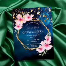 Rosa blommigtar om blå himmel vid födelsedagsstjär