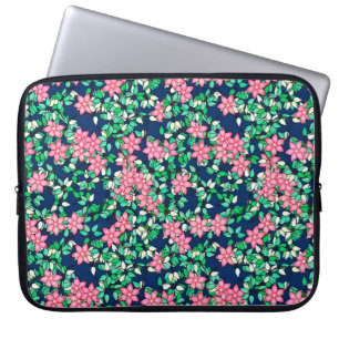 Rosa blommor, mörk blått bakgrund laptop sleeve