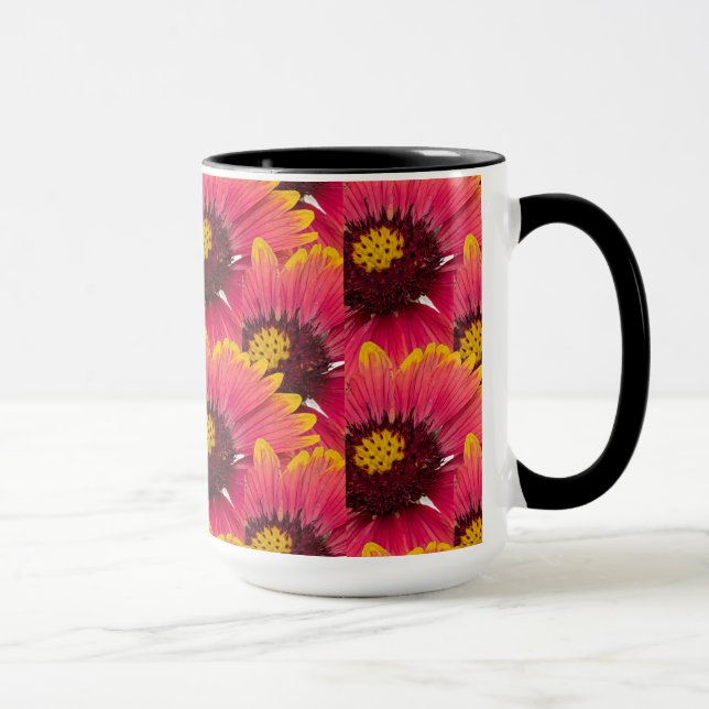 Rosa blomsterkaffekopp med kägelblomma mugg (Höger)