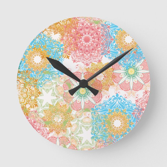 Rosa Blue Flowery Wall Clock Rund Klocka (Framsida)