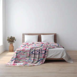 Rosa & Blue Paris Patterned Monogram Fleecefilt