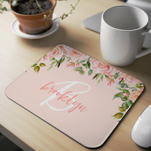 Rosa Blush Rosor Monogram Skrift Musmatta