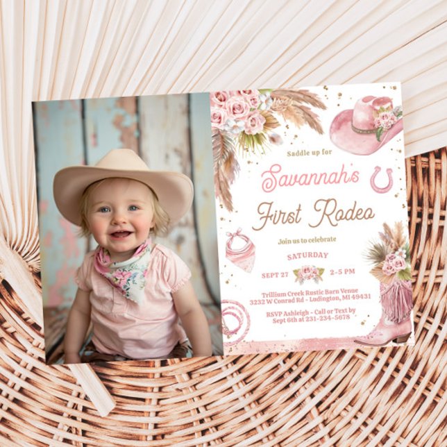 Rosa Boho First Rodeo 1:a födelsedagsfoto Inbjudningar (Pink Boho First Rodeo 1st Birthday Photo Invitation
)