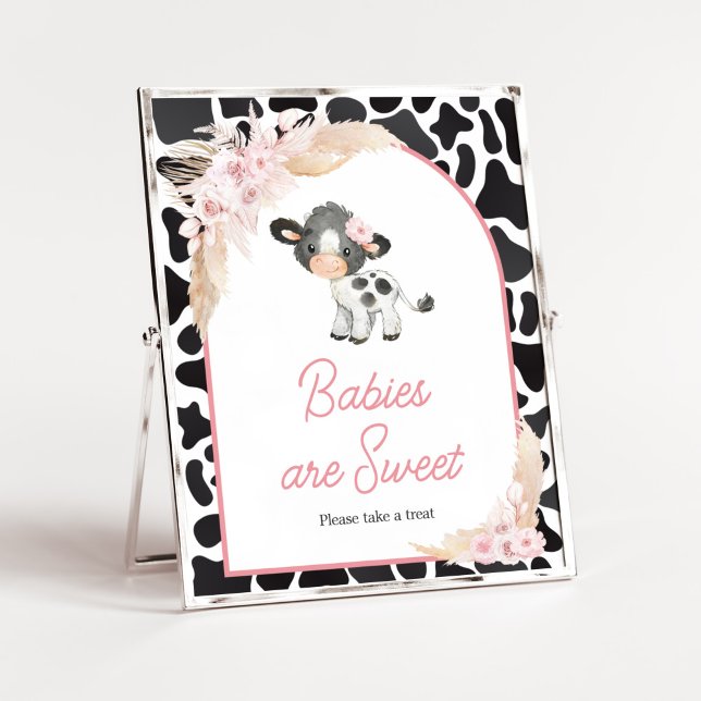 Rosa Boho Highland Cow Spädbarn är Sweet Poster (Girl Floral Highland Cow Baby Shower Babies are Sweet Sign)