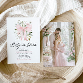 Rosa Bow Baby i Bloom Blommigt Girl Baby Shower Inbjudningar