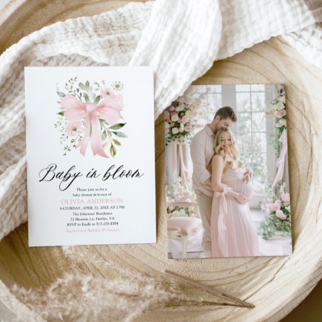 Rosa Bow Baby i Bloom Blommigt Girl Baby Shower Inbjudningar (Blush Pink Bow Floral Baby in Bloom Girl Baby Shower Invitation)