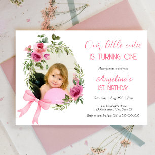 Rosa Bow Blommigt Little Cutie Photo Birthday Inbjudningar