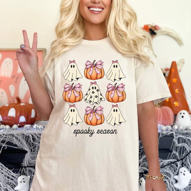 Rosa Bow Coquette Cute Ghost och Pumpkin Halloween T Shirt (Skapare uppladdad)
