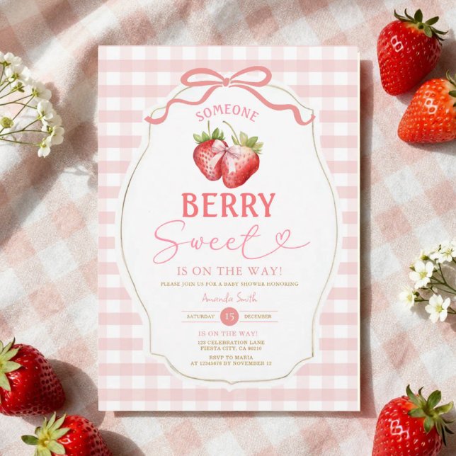 Rosa Bow Gingham Strawberry Baby Shower Inbjudningar (Skapare uppladdad)